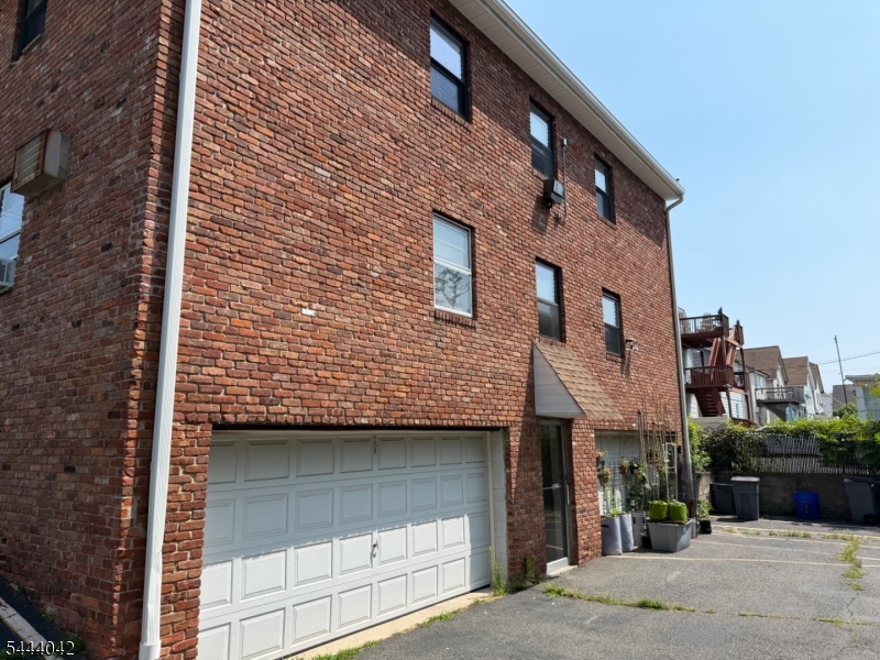 Caitrick Condominiums - Residential