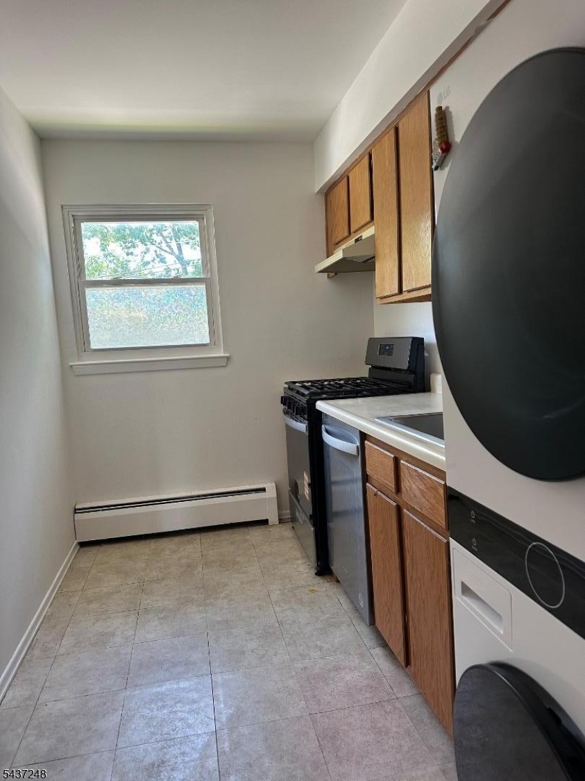 Crestmont Gardens - Residential