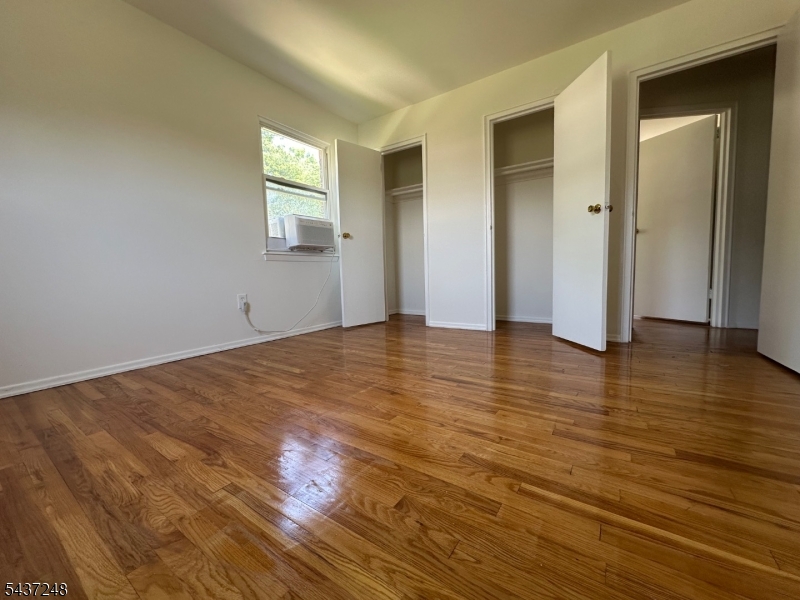 Crestmont Gardens - Residential