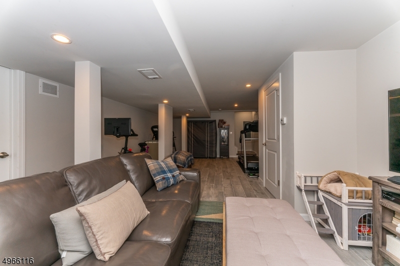 Residential - Residential