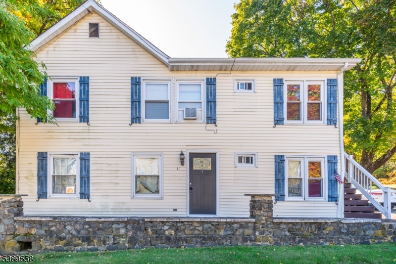 Very clean and affordable 1 Bedroom, 1 Bath unit in Randolph. Excellent location! Updated Kitchen and Bathroom, meticulously maintained -2 parking spots guaranteed. A perfect place to live to save money while renting! NTN credit check required.