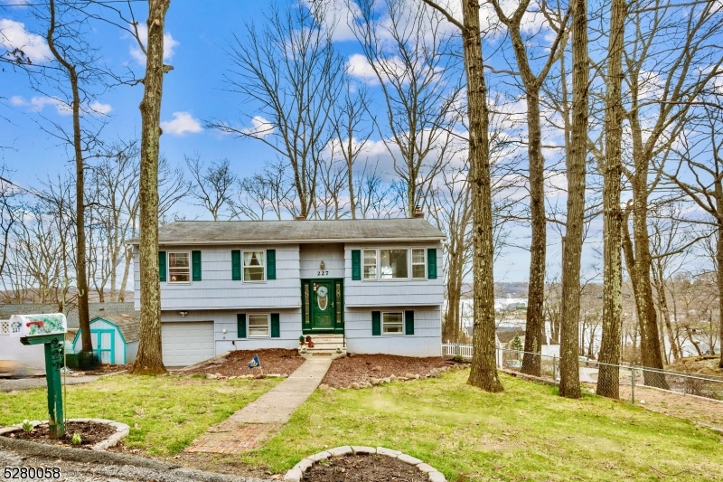 Elba Point - Residential