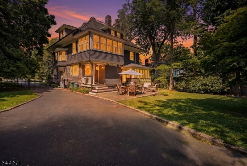 Estate Section - Residential