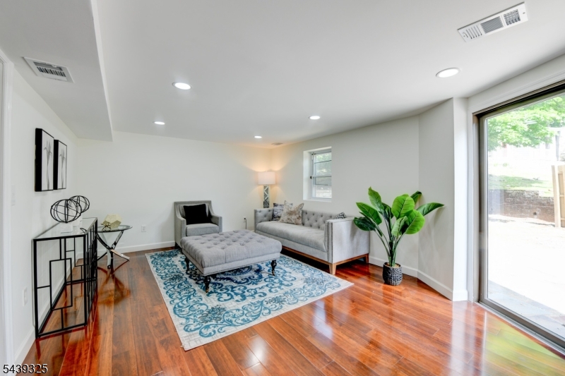 Gregory - Residential