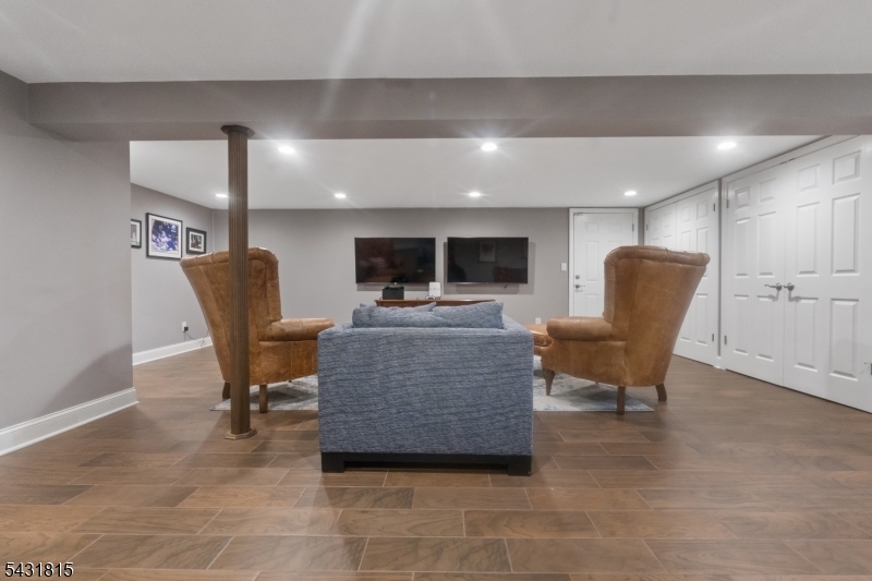 T Streets - Residential