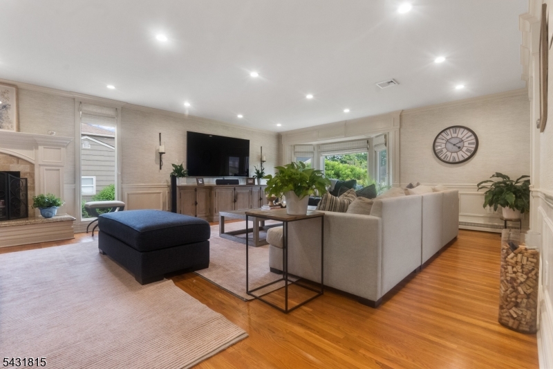 T Streets - Residential