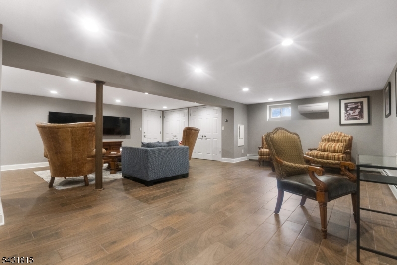 T Streets - Residential