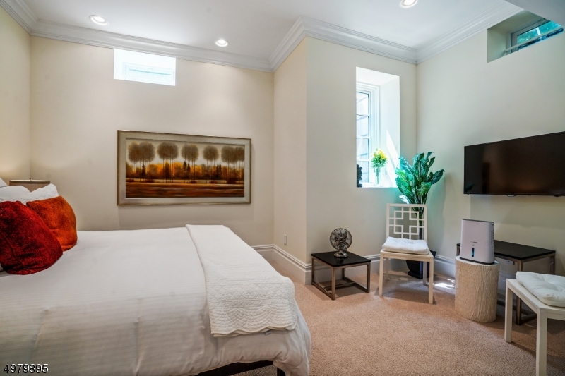 Old Short Hills - Residential