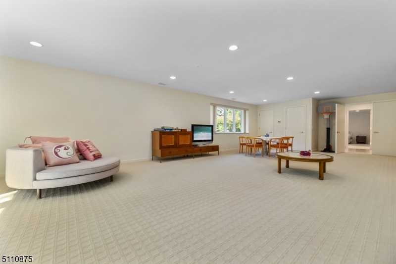 Bel Air - Residential