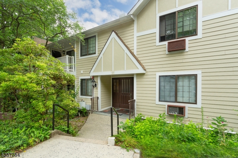 Foxwood - Residential