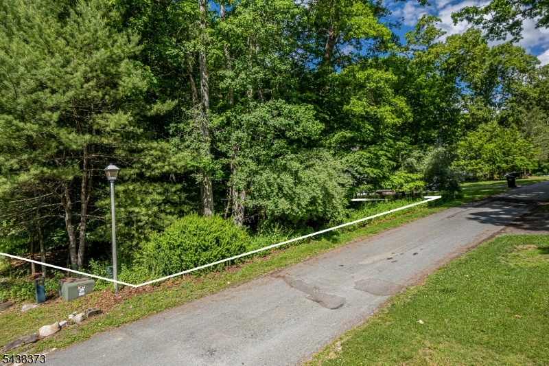 BUILDABLE LOT WITHIN THE HIGH POINT COUNTRY CLUB. Buyer to do own due diligence with the town and country club.