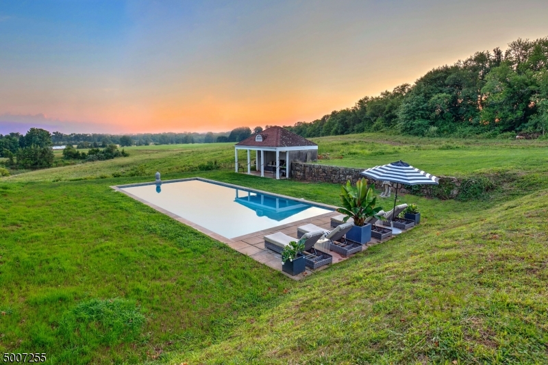 Hunt Country - Residential