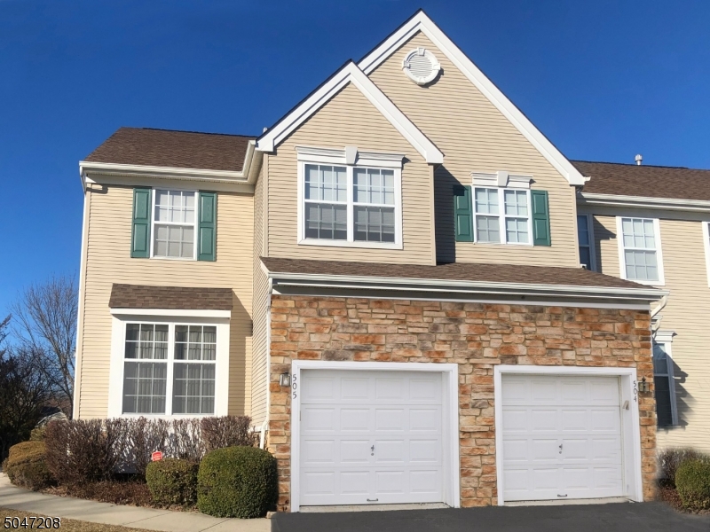 Filled with natural light, this large 3-bedroom, 2.5-bath Chatham model end townhome allows for easy living and entertaining. The main level has a cozy family room with fireplace, living & dining rooms, and kitchen open to private rear patio. A full, finished basement includes a separate home office for work and a large recreation room with dry bar for play.  Upstairs, the owner s suite features a large walk in closet and en-suite bath. Conveniently located close to 2 parks, tennis court, shopping center, 1hr 15 min from New York or Philadelphia, minutes from Route 1 & NJ Turnpike/I-95.