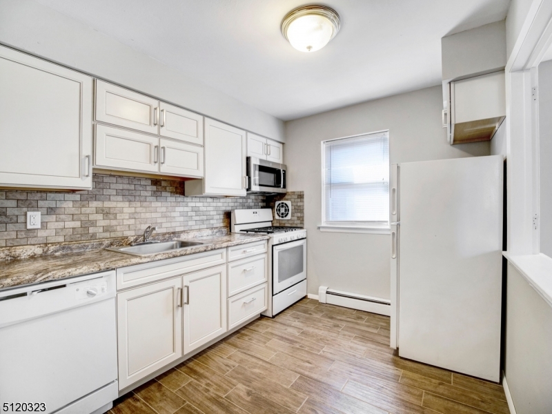 Mountain Club - Residential Lease