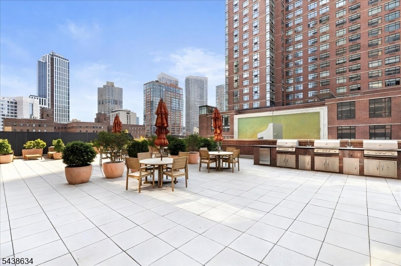 A Condominiums - Residential