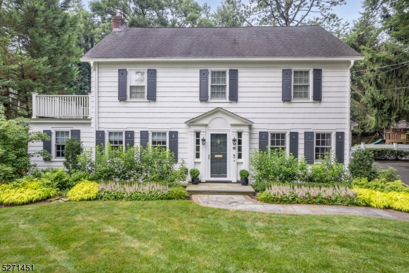 Knollwood - Residential