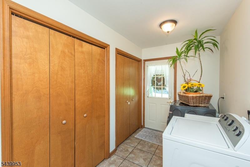 OLDE MILFORD ESTATES - Residential