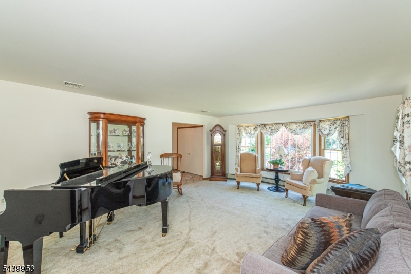 OLDE MILFORD ESTATES - Residential