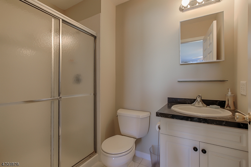 Glenmont Commons - Residential