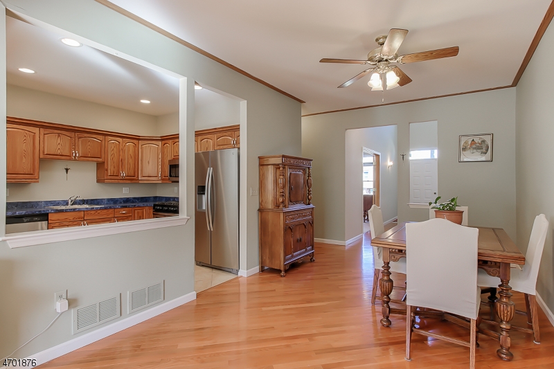 Glenmont Commons - Residential