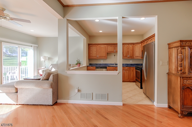 Glenmont Commons - Residential