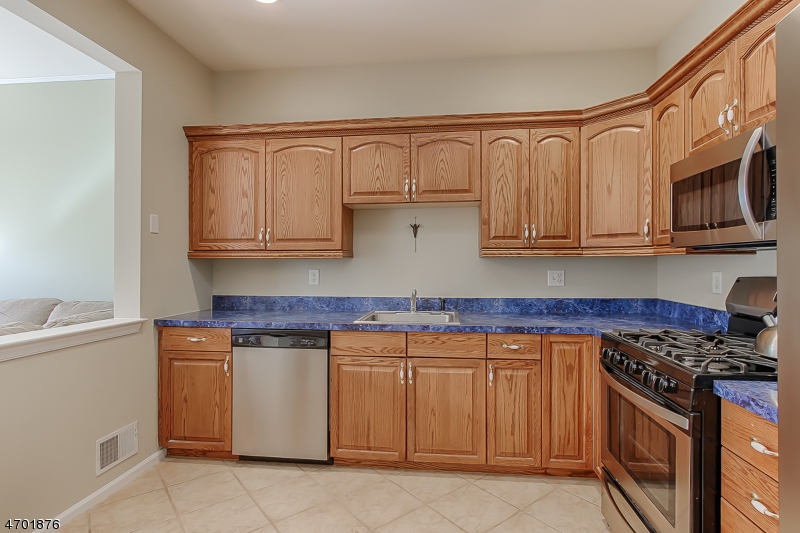 Glenmont Commons - Residential