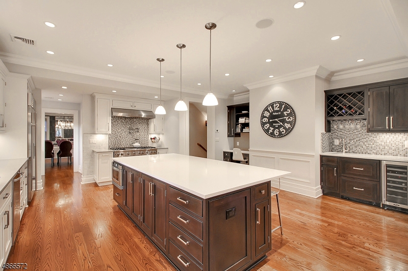 OLD SHORT HILLS - Residential