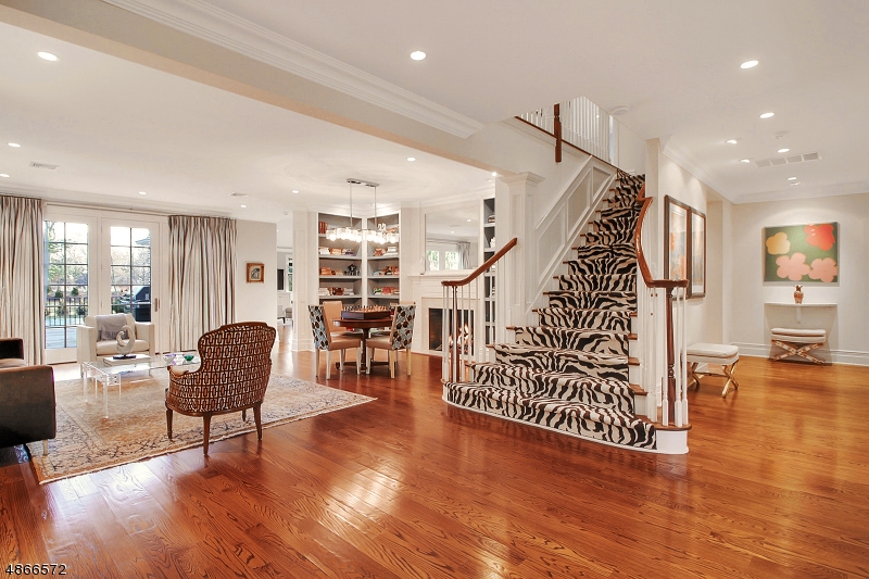 OLD SHORT HILLS - Residential
