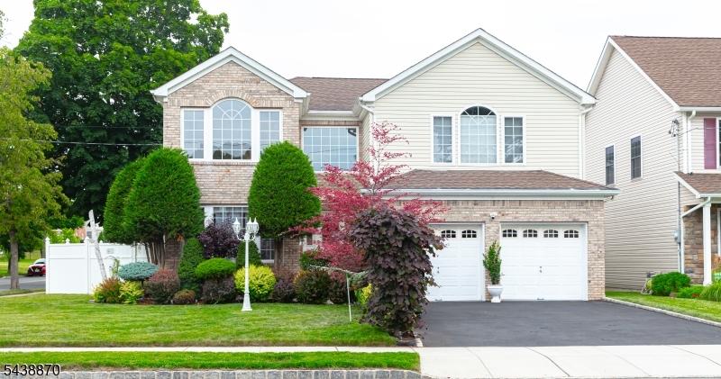 Putnam Manor - Residential