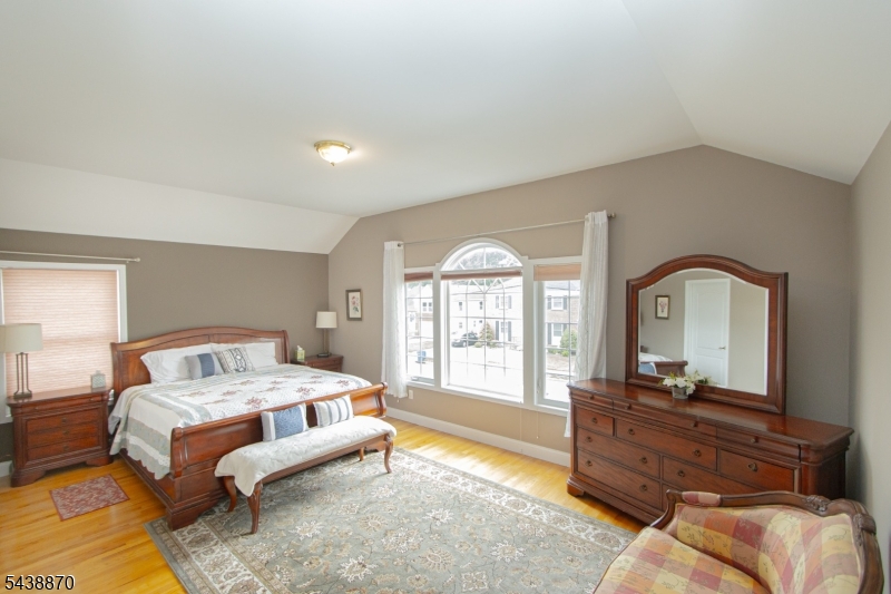 Putnam Manor - Residential