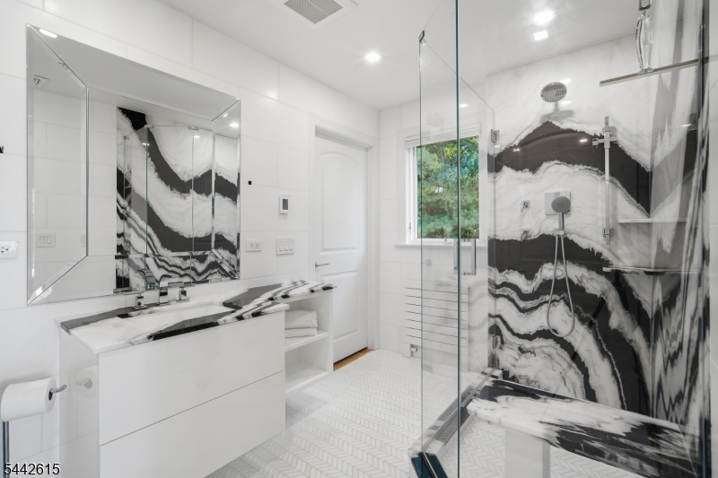 Robin Hill Estates - Residential