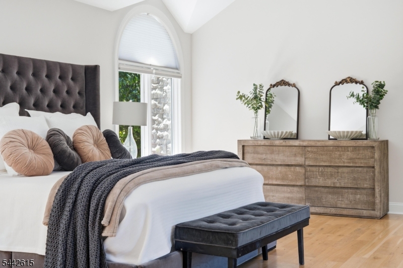 Robin Hill Estates - Residential
