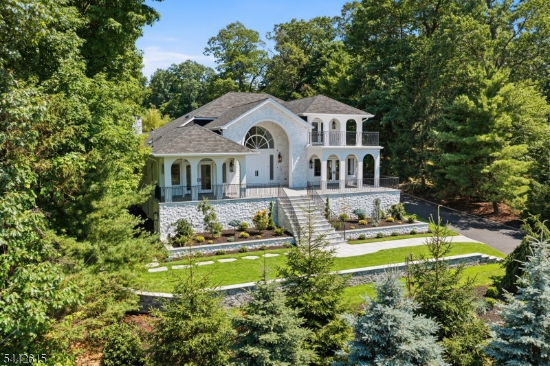 Robin Hill Estates - Residential