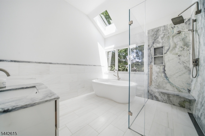 Robin Hill Estates - Residential