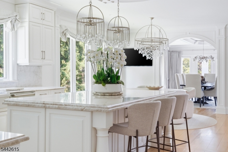 Robin Hill Estates - Residential