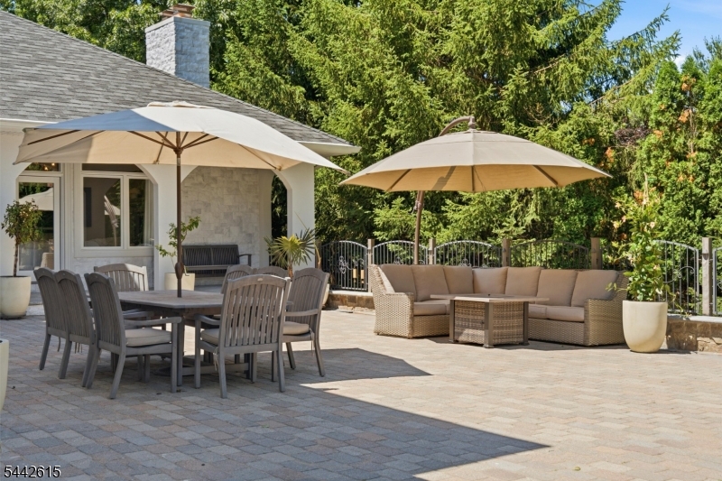 Robin Hill Estates - Residential