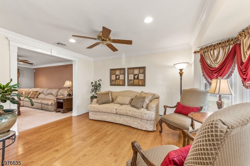 LAKE PARSIPPANY - Residential