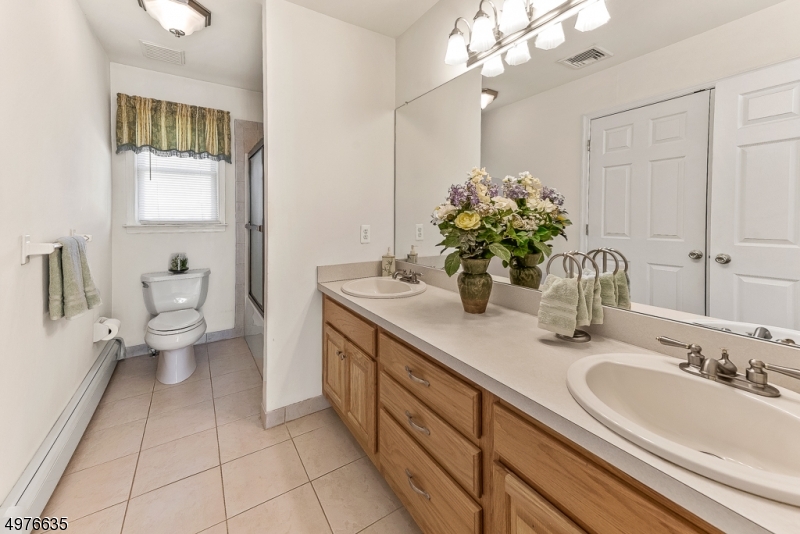 LAKE PARSIPPANY - Residential