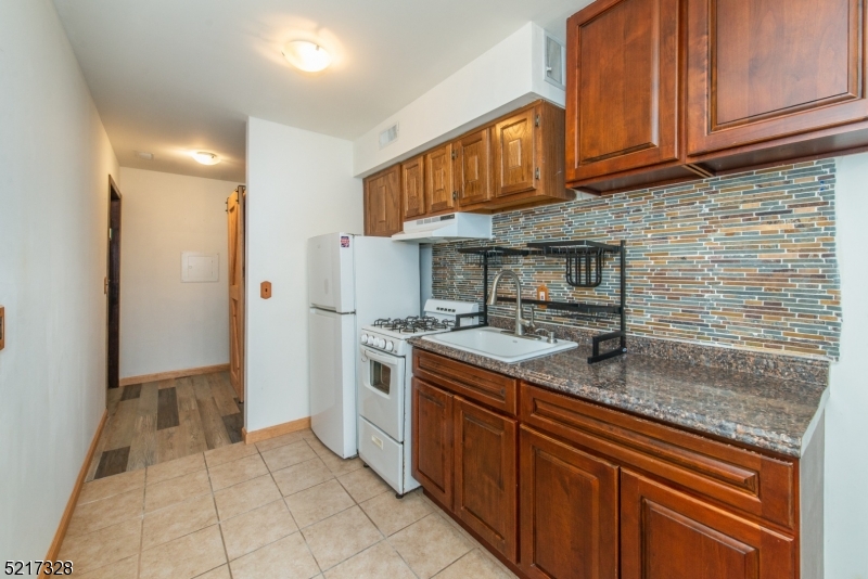 GREAT GORGE VILLAGE - Residential Lease