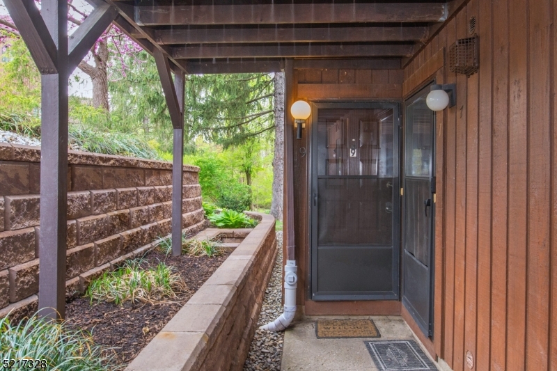 GREAT GORGE VILLAGE - Residential Lease