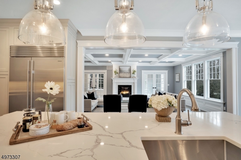 OLD SHORT HILLS - Residential