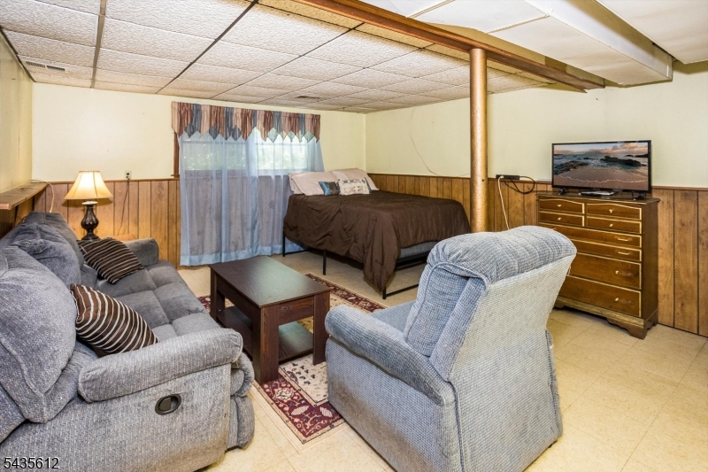 INDIAN LAKE - Residential