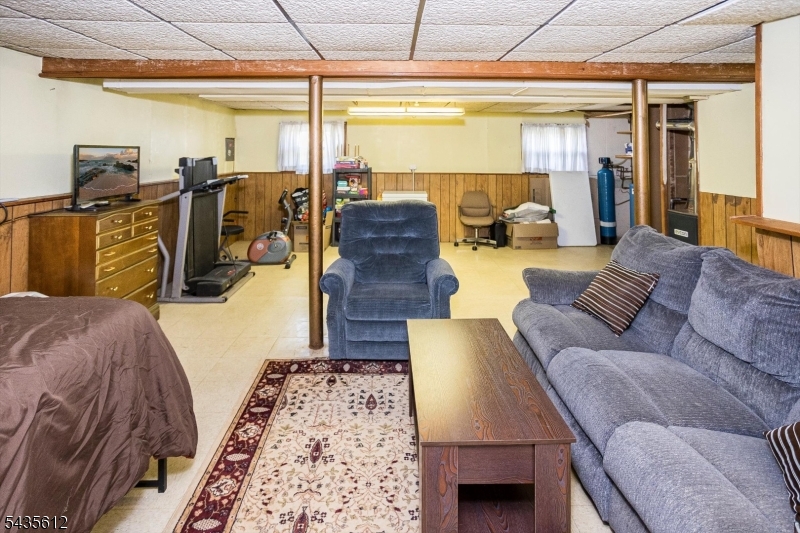 INDIAN LAKE - Residential