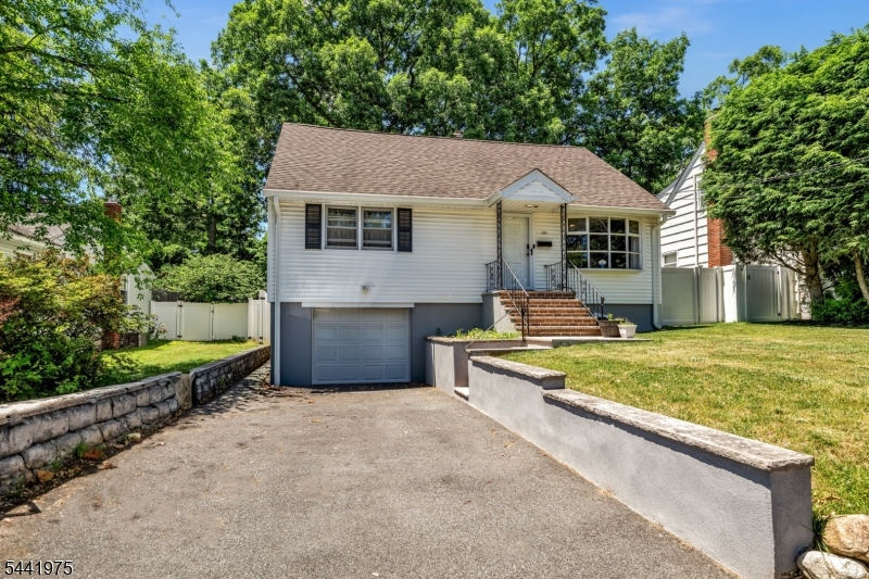 Lions Head Lake - Residential