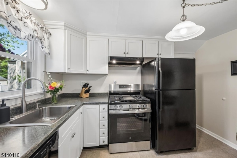 BEECHCREST - Residential