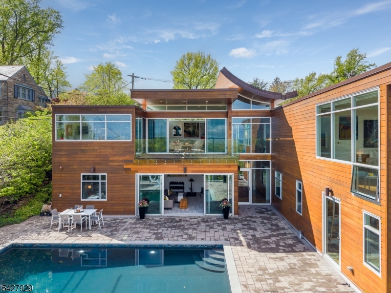 Newstead - Residential