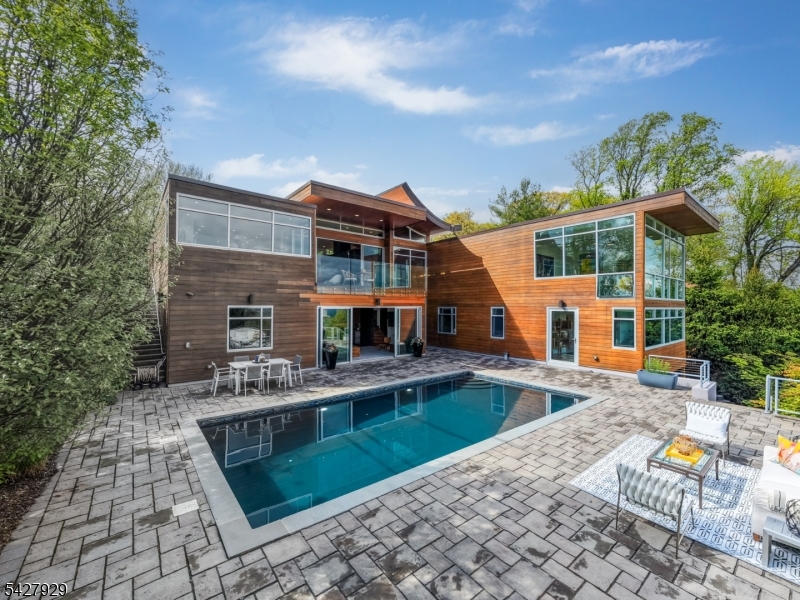 Newstead - Residential