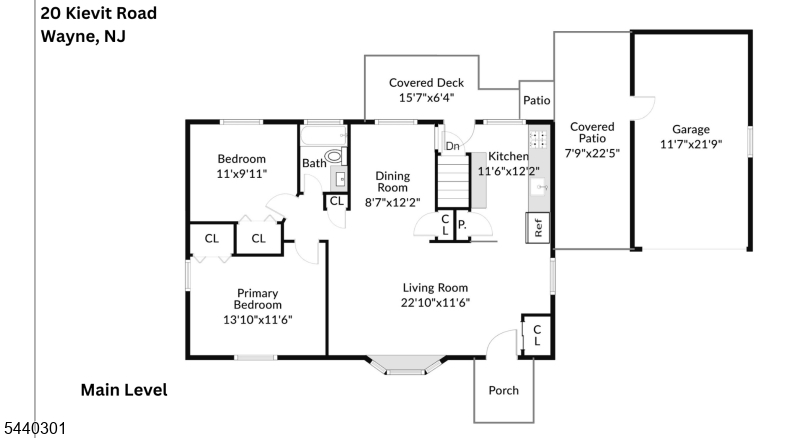 Main image without alt text