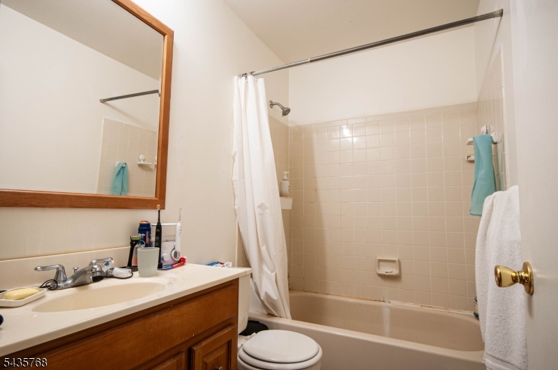 Quail brook - Residential Lease