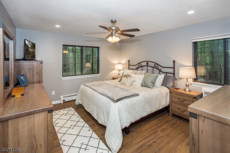 FOXWOOD - Residential